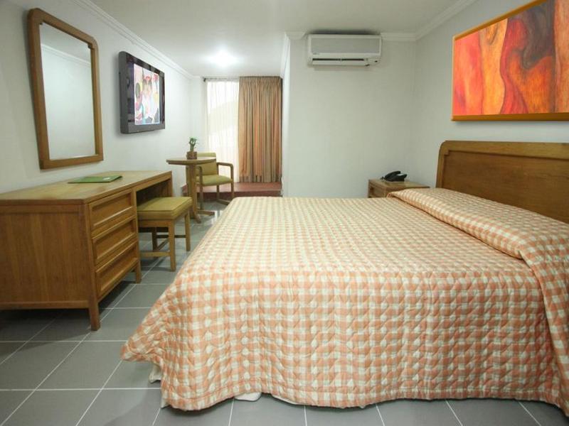 Hotel Puerta De Oro Барранкилья Экстерьер фото