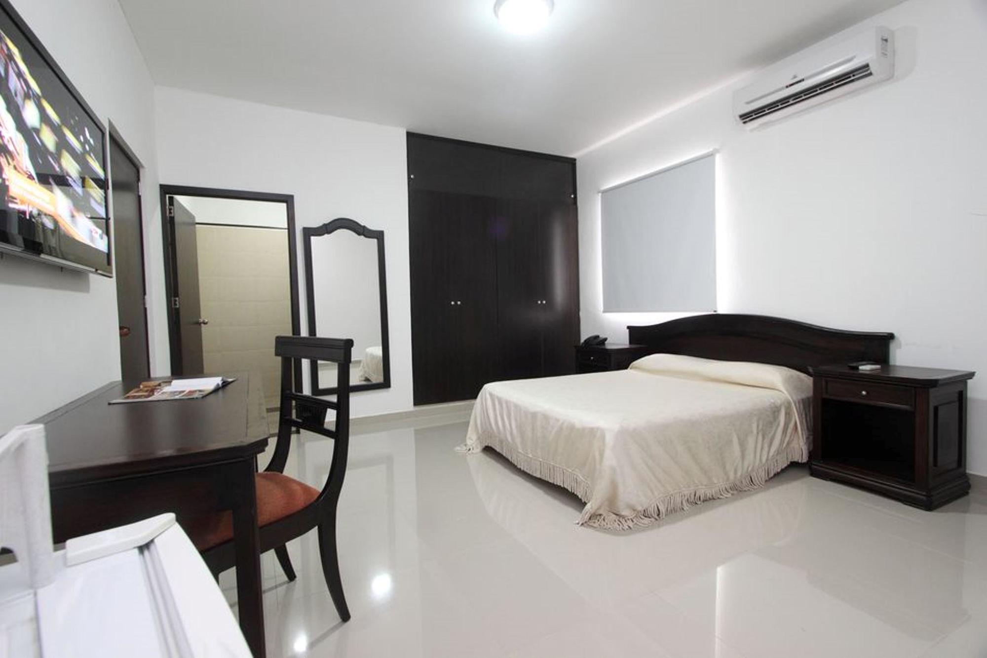 Hotel Puerta De Oro Барранкилья Экстерьер фото