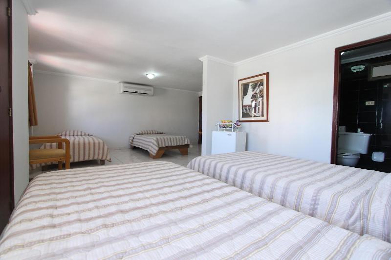 Hotel Puerta De Oro Барранкилья Экстерьер фото